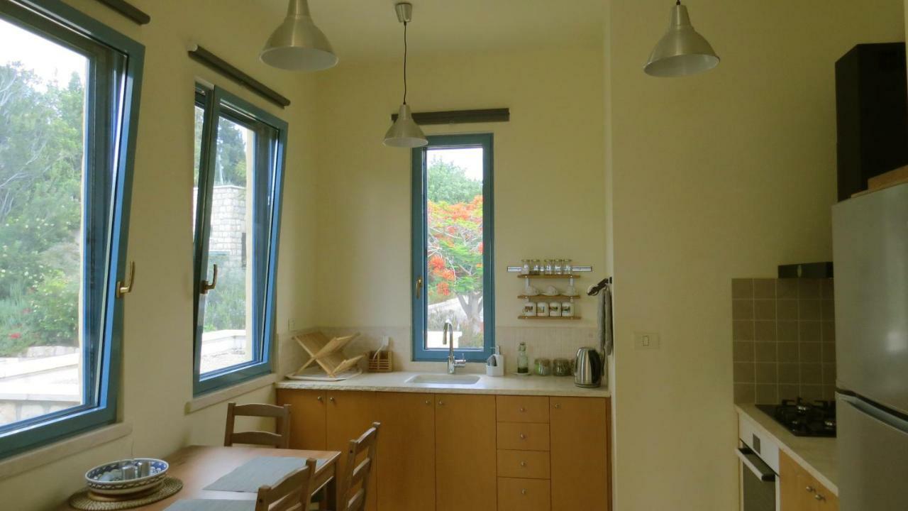 Artsea Studio Apartment With Sea View Ein Hod Buitenkant foto