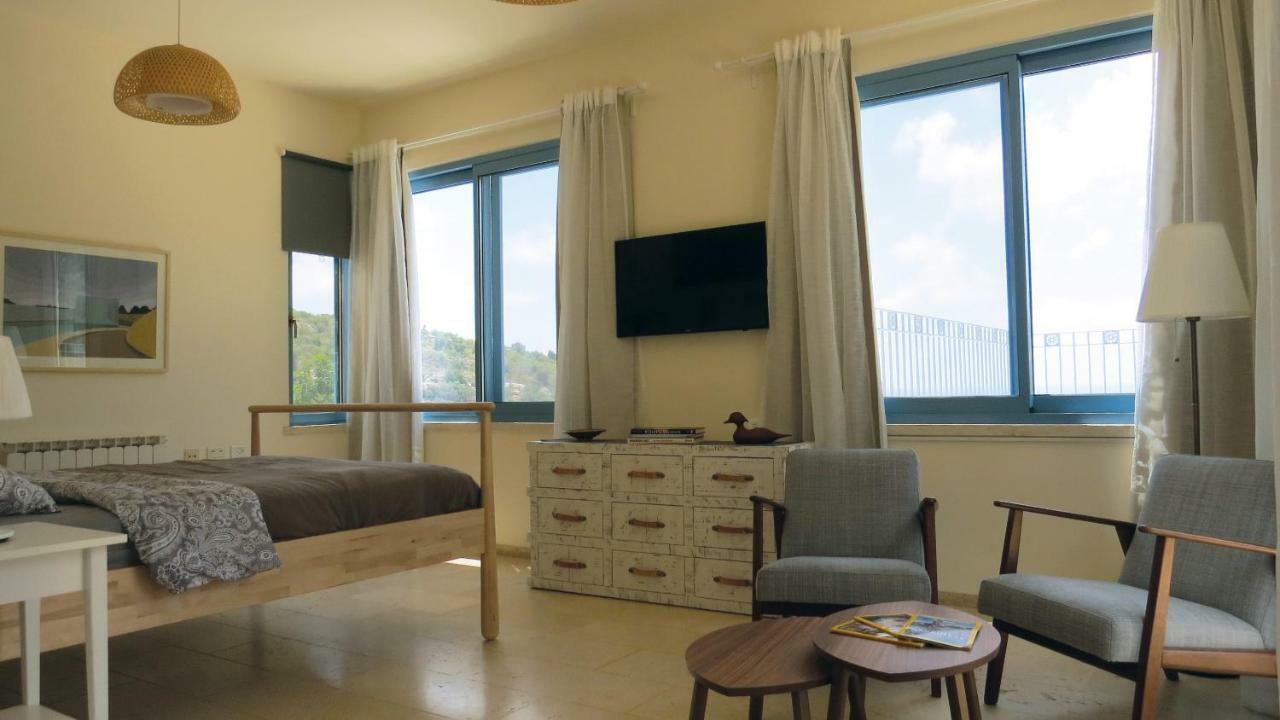 Artsea Studio Apartment With Sea View Ein Hod Buitenkant foto